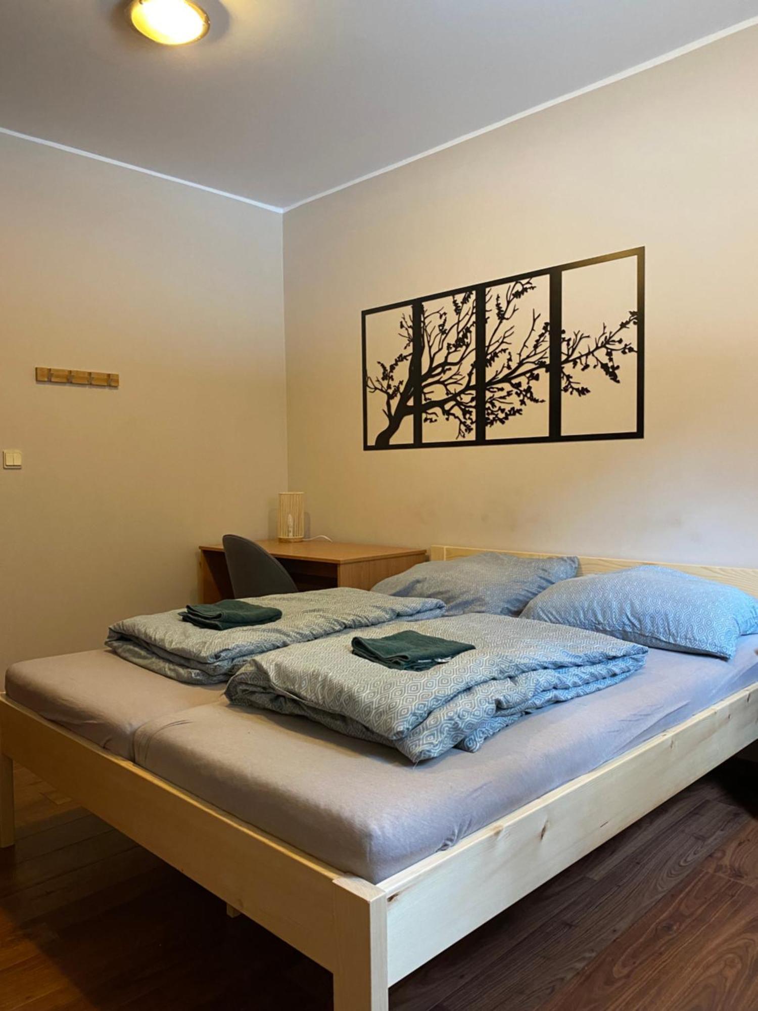 Zen Zone Hostel Братислава Екстериор снимка